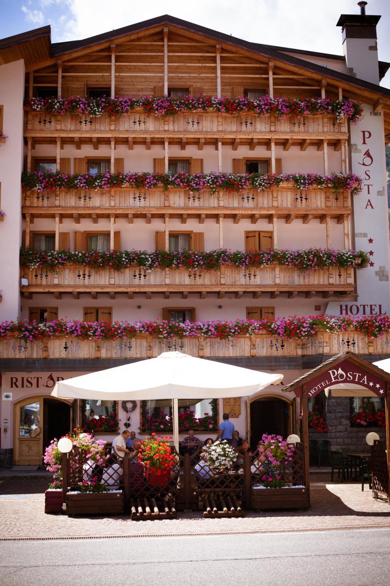 Hotel Posta Forni di Sopra Ngoại thất bức ảnh